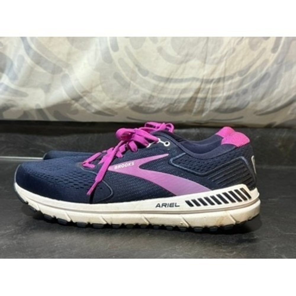 Brooks Ariel 20 Women's Running Shoes Peacoat Vivid Viola White Size 9.5 Sneaker